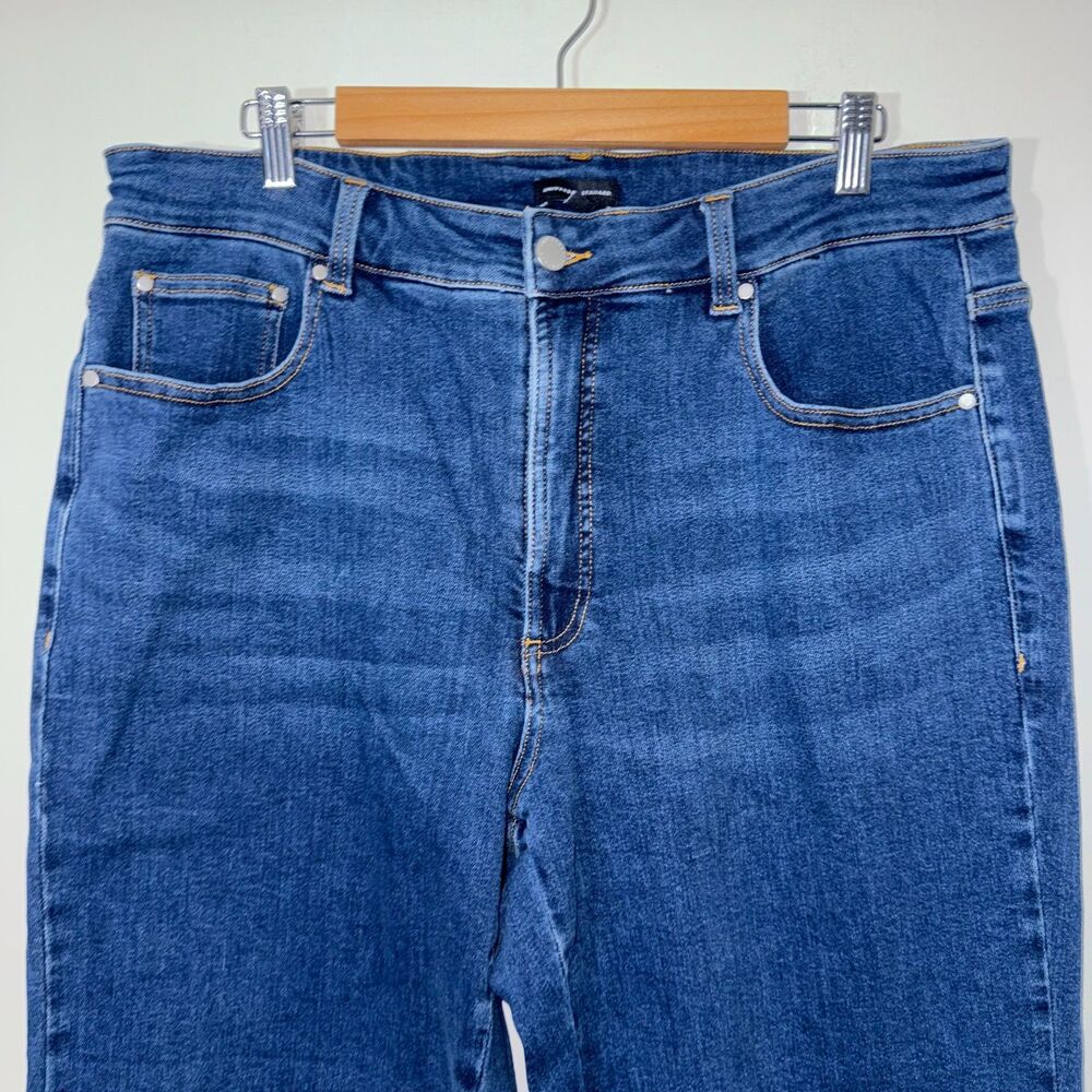 Universal Standard High Rise Jeans in Blue - Picture 5 of 8